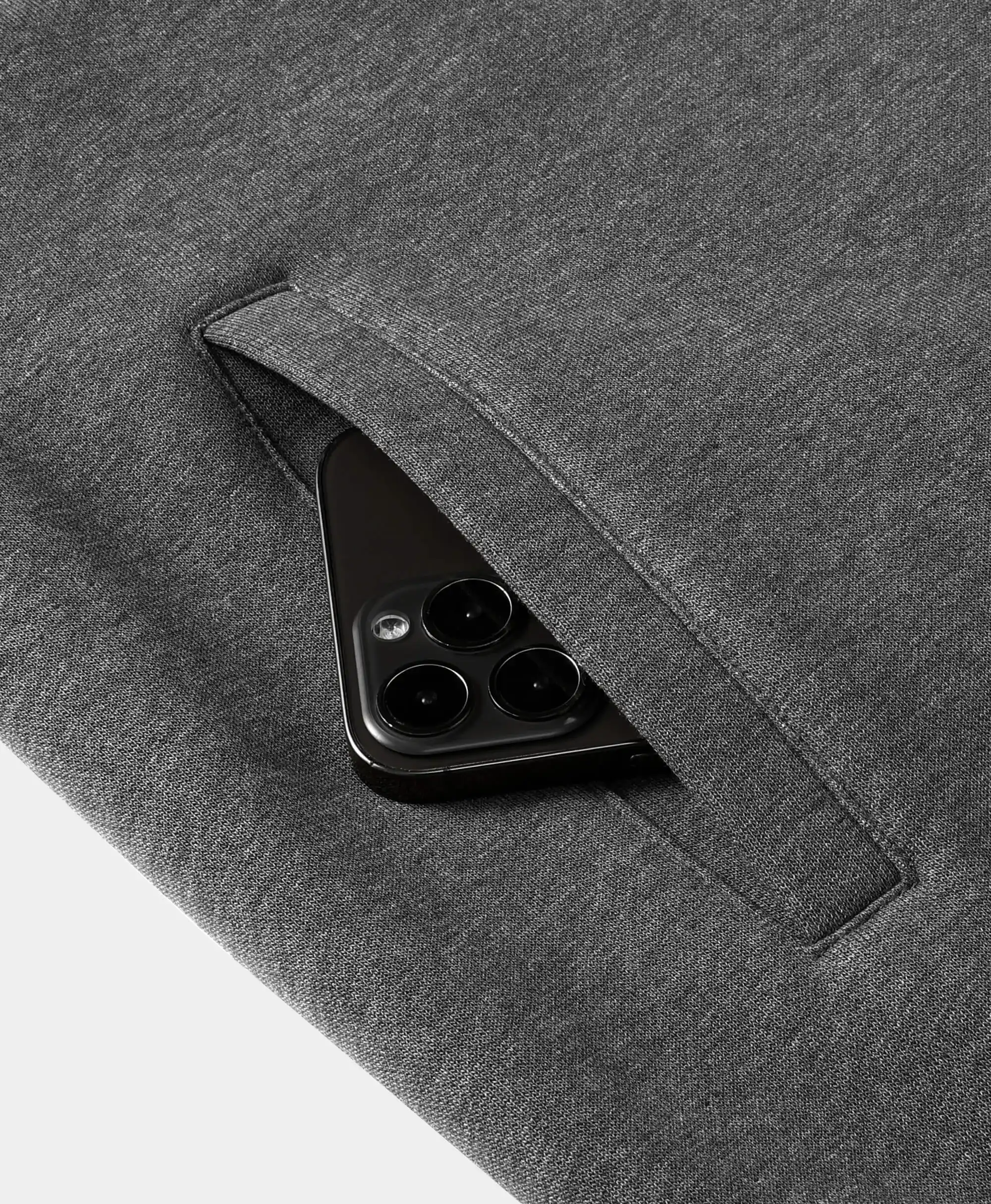 Men's Heated Fleece Vest (2025) - Image 13