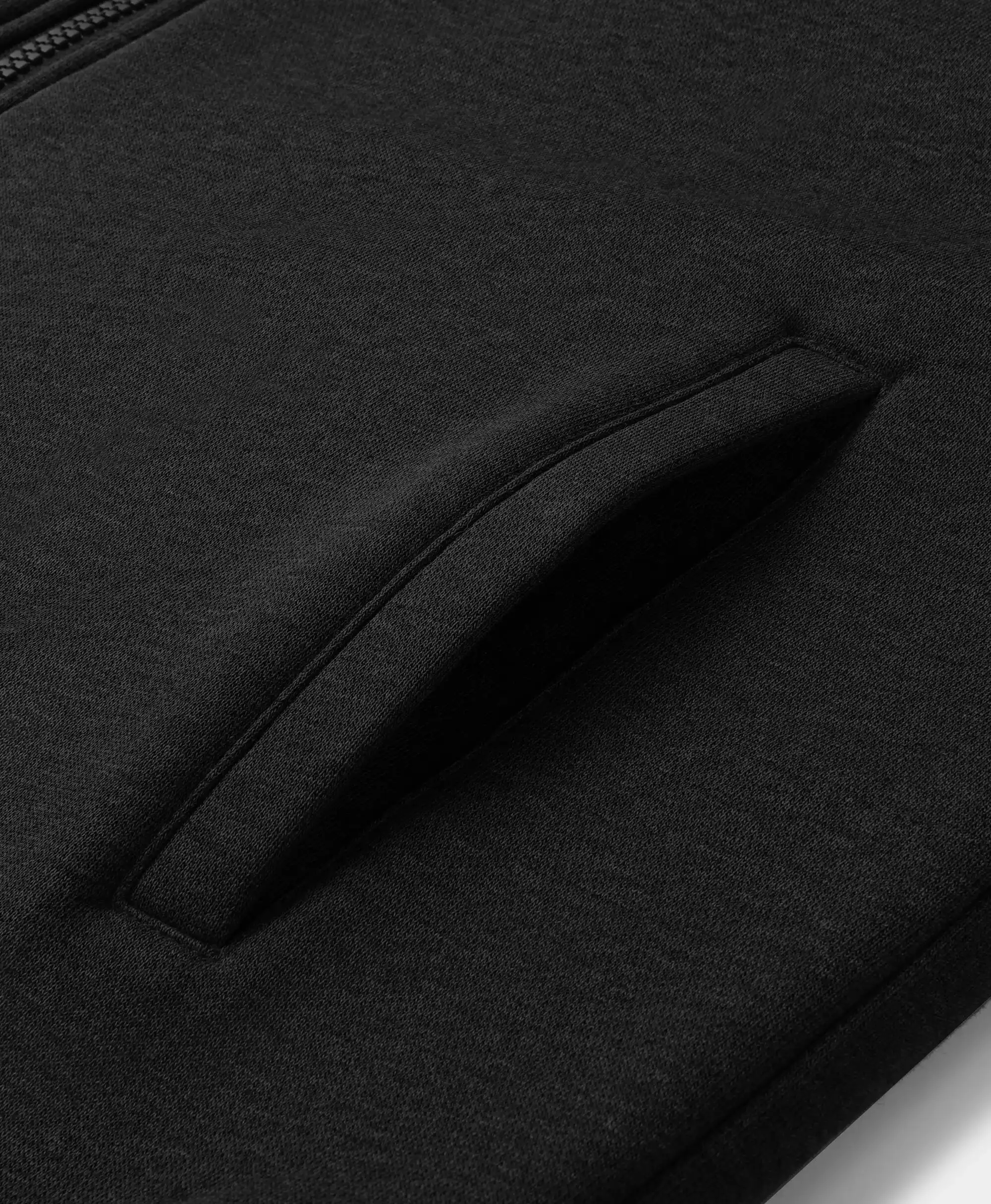Men's Heated Fleece Vest (2025) - Image 7