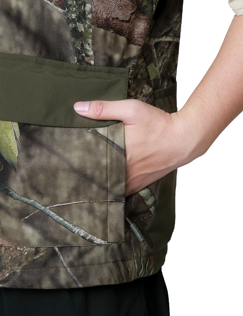Men's Heated Hunting Vest - Camouflage, Mossy OakĀ® Country DNA (Apparel Only) (Final Sale) - Image 10