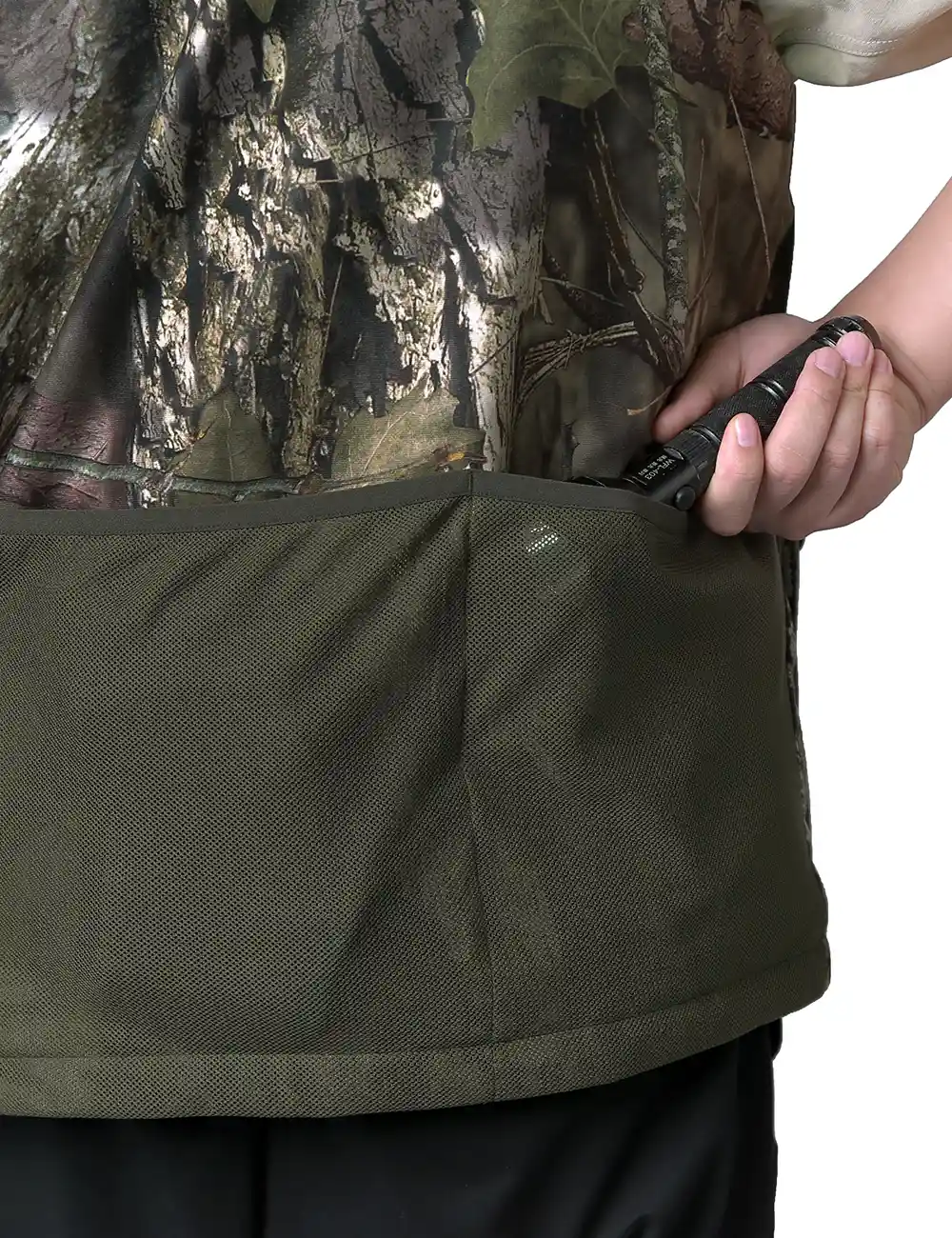 Men's Heated Hunting Vest - Camouflage, Mossy OakĀ® Country DNA (Apparel Only) (Final Sale) - Image 13
