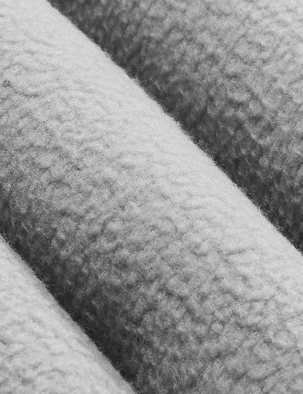 (Open-Box) Unisex Heated Scarf 2.0 - Image 31