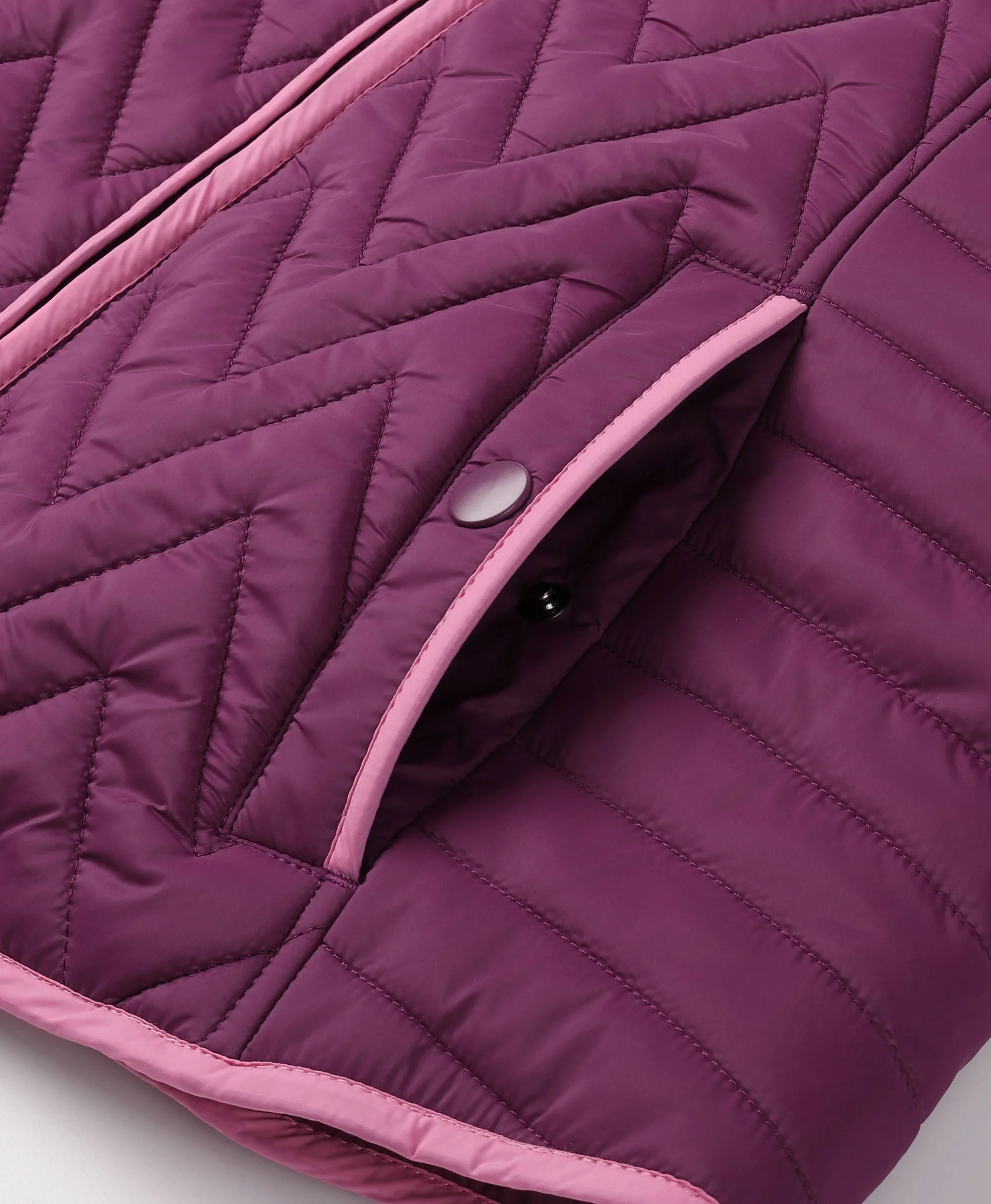 Women's Heated Chevron Quilted Vest (Apparel Only) - Image 9