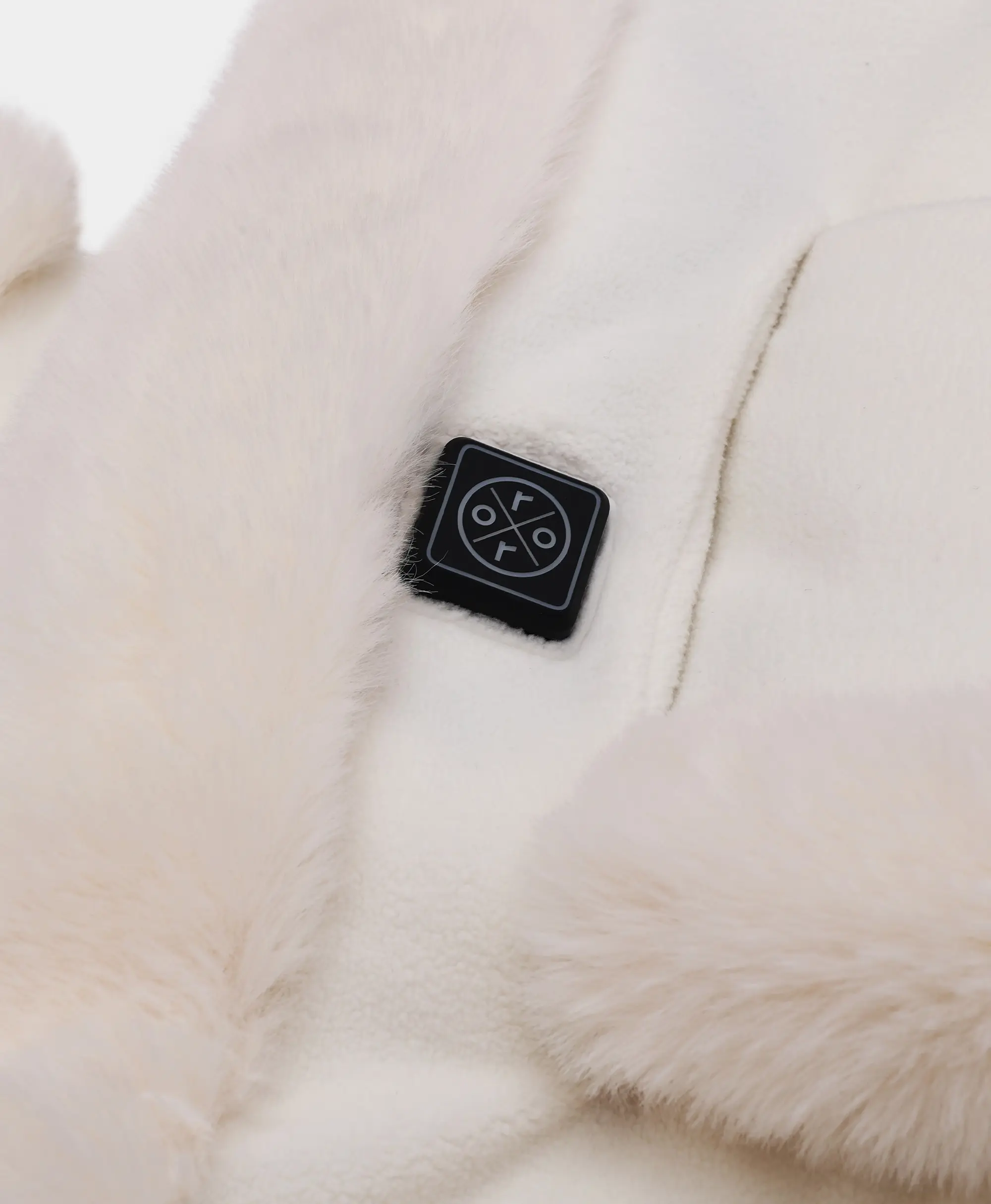 Queen Cove Unisex Heated Faux Fur Fleece Scarf - Image 17